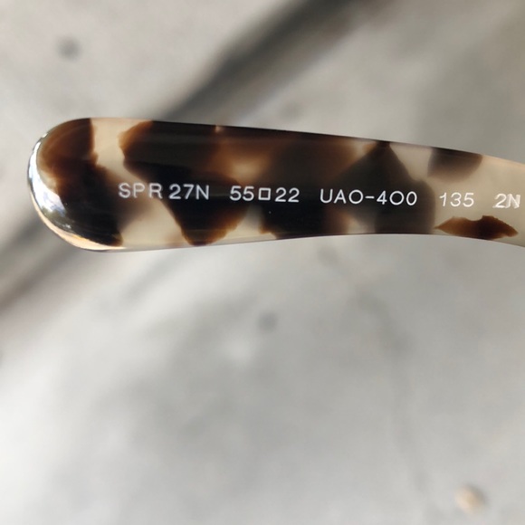 SSOOLLDDD****PRADA SUNGLASSES - Picture 8 of 8